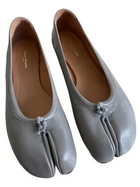 Maison Martin Margiela Light Gray Tabi Leather Ballet Flats